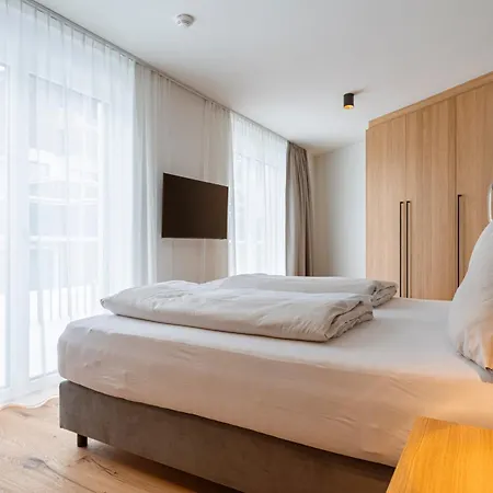 Fiss Suites By Alps Resorts Exterior foto