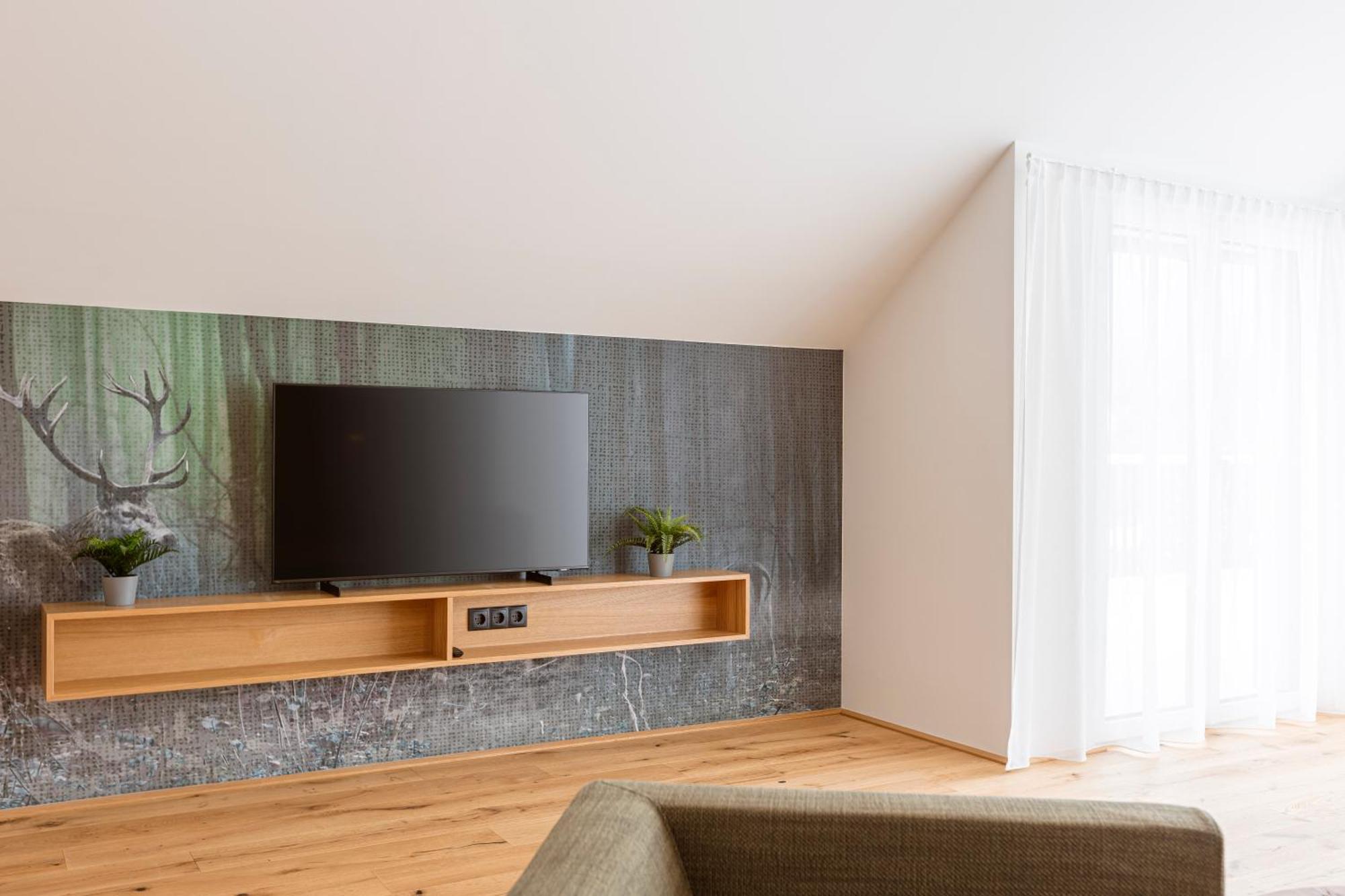 Apartment By Alps *