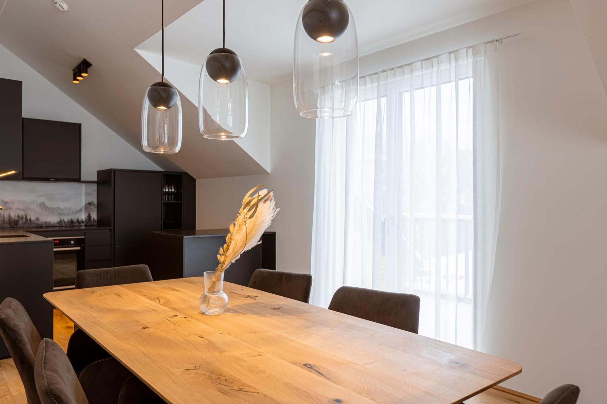 Apartment By Alps