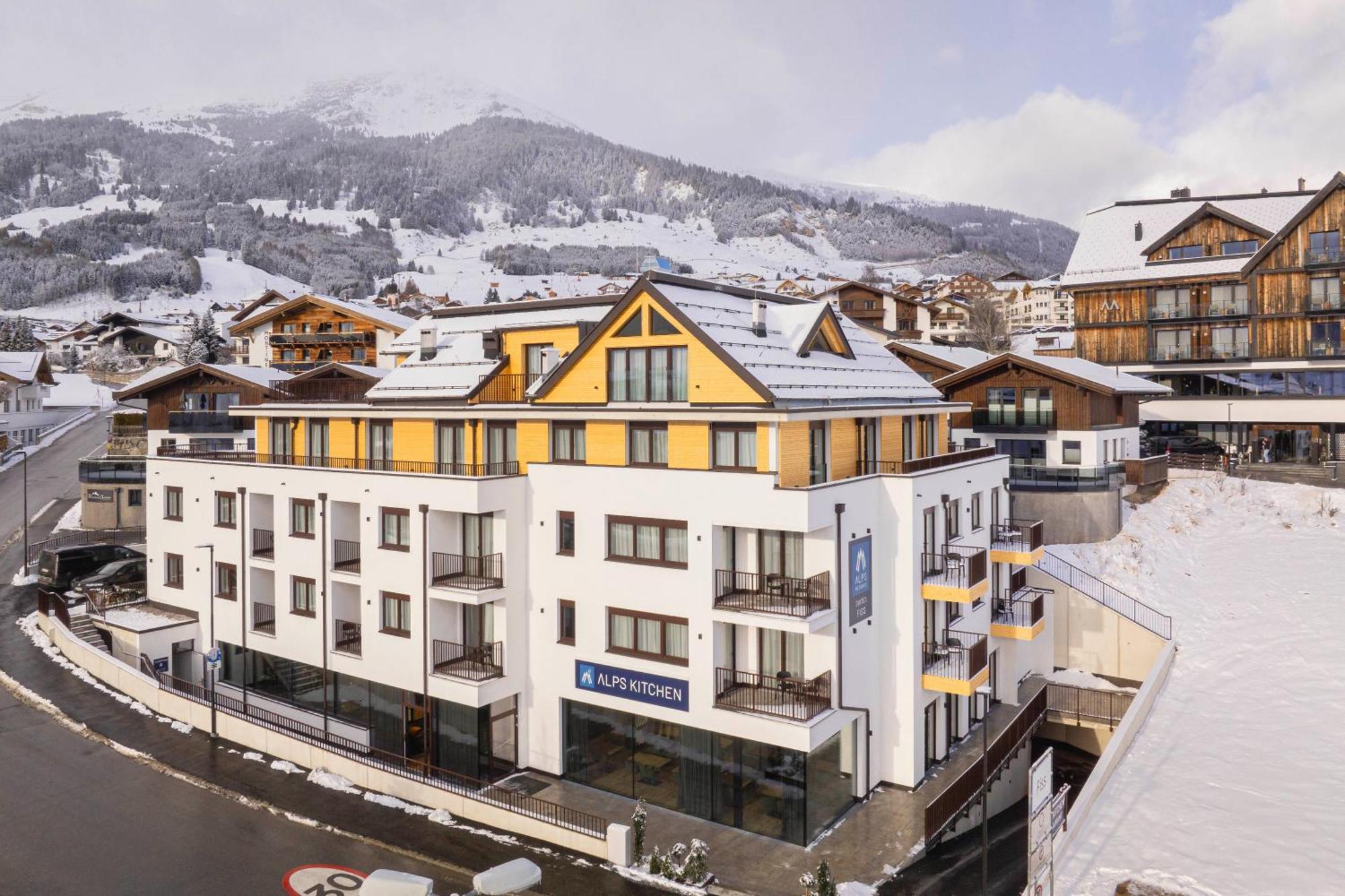 Apartment By Alps
